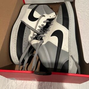 Nike Court Vision Mid Shadow Gray Sneakers, size 9